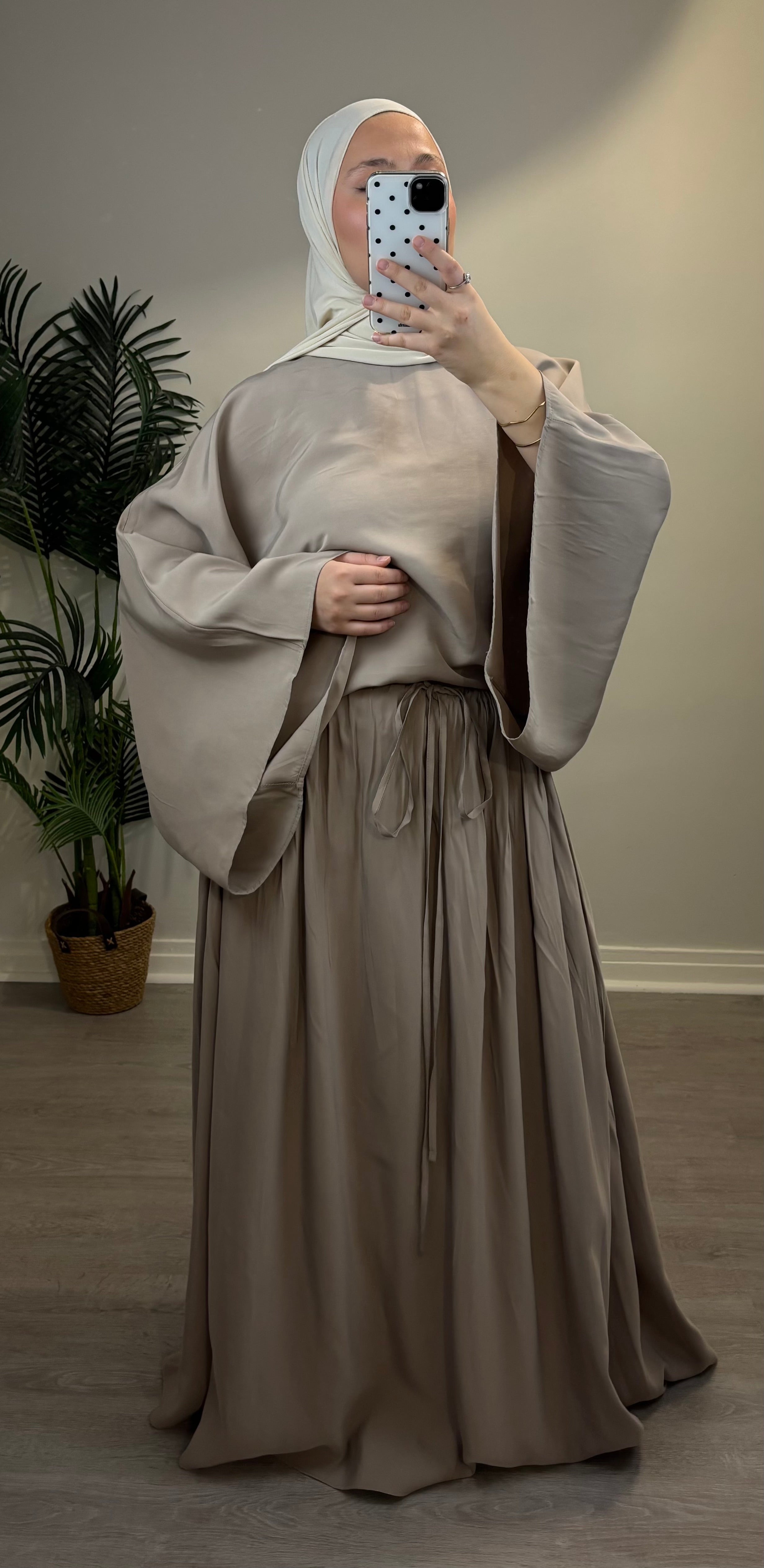 Ensemble LIVA taupe deux pièces