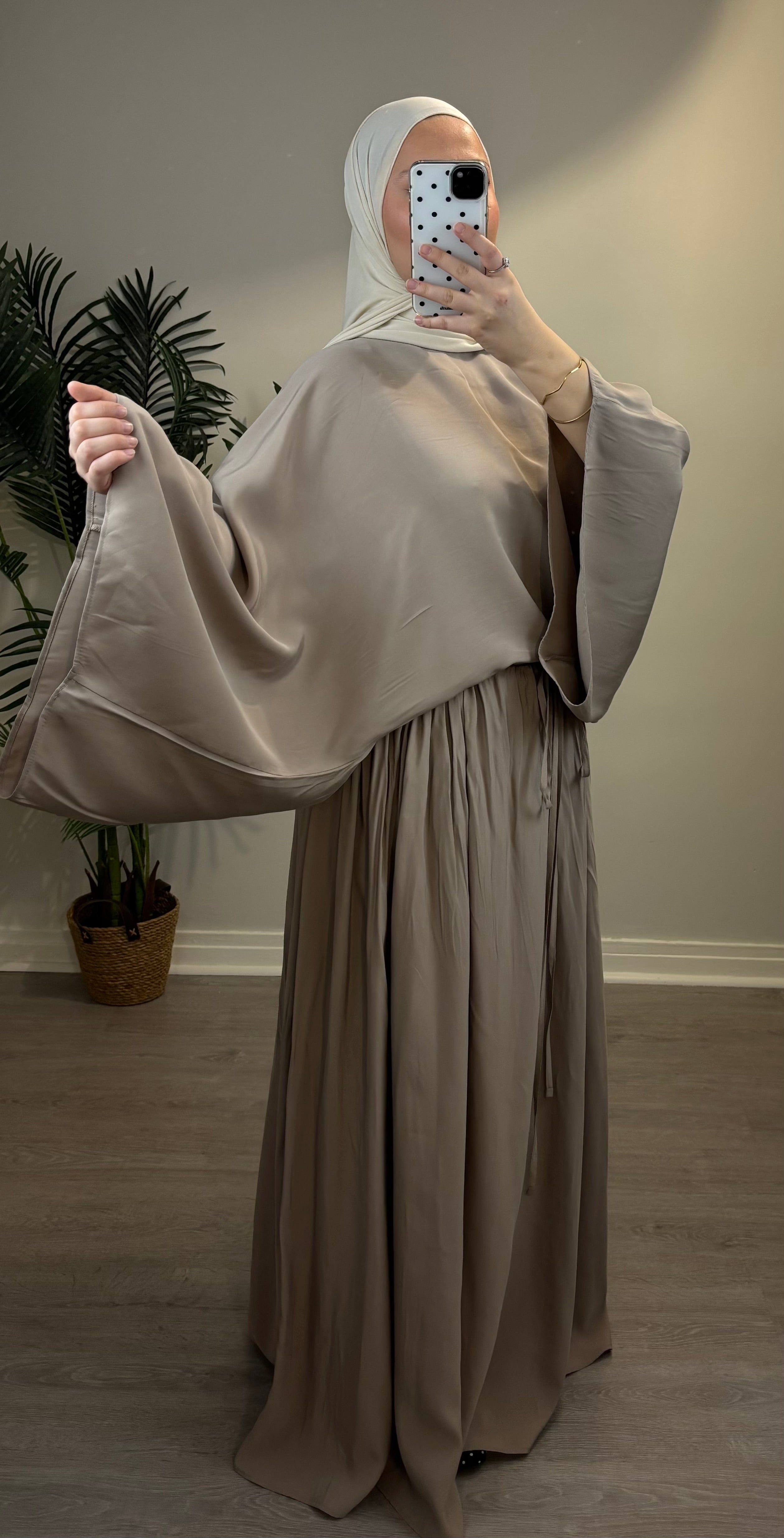 Ensemble LIVA taupe deux pièces