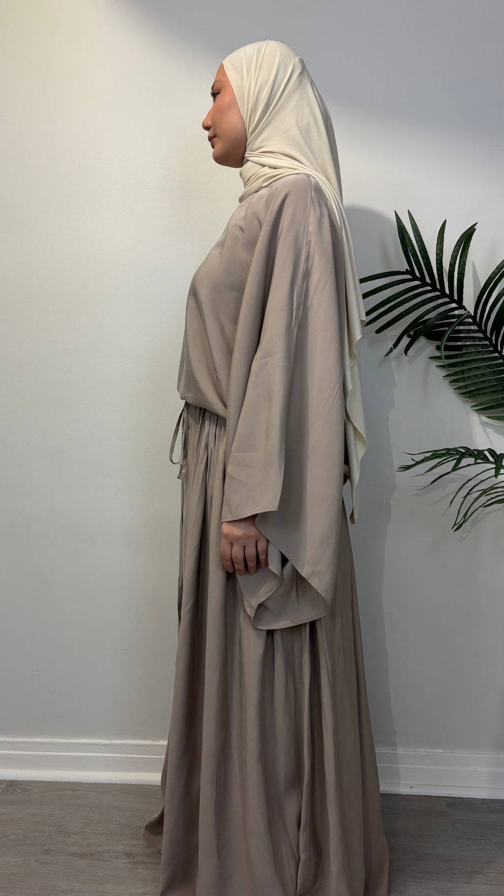 Ensemble LIVA taupe deux pièces